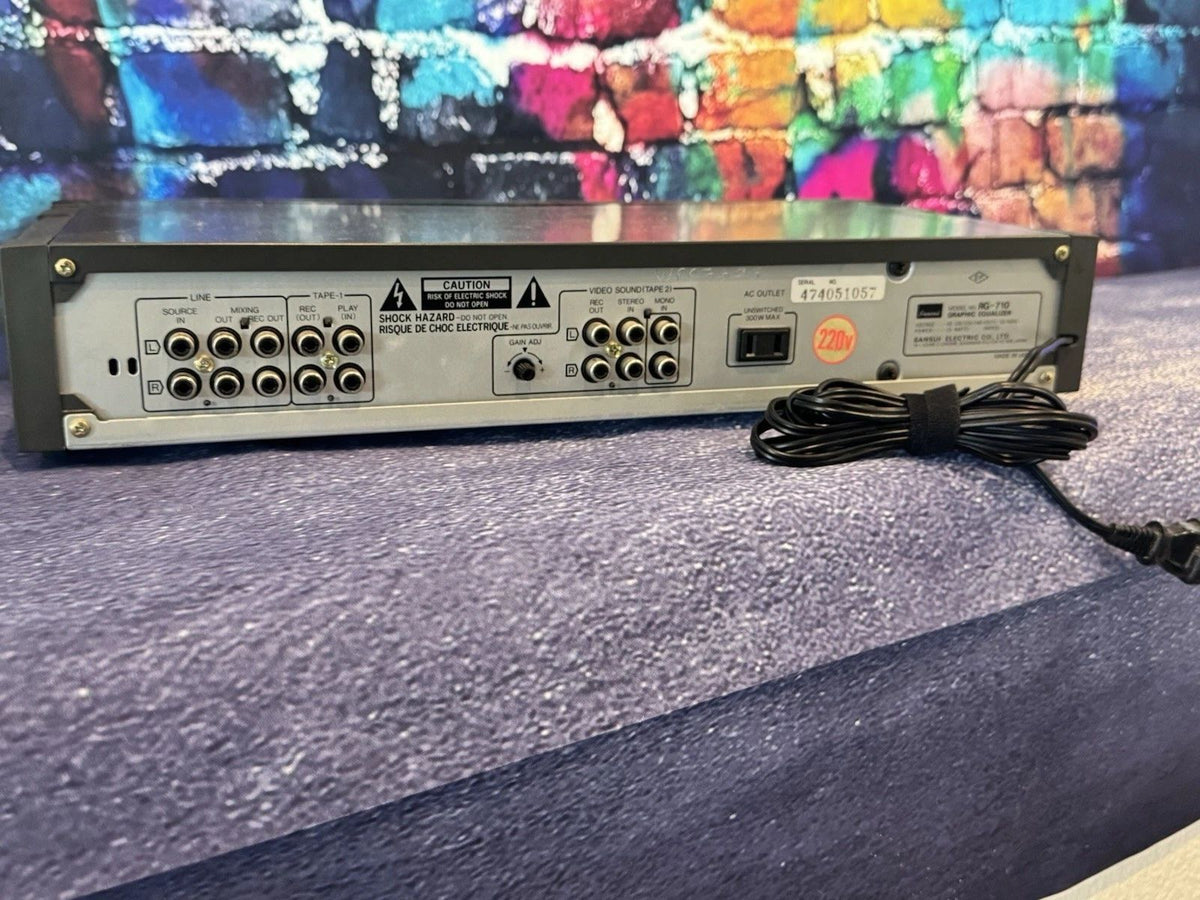 Sansui RG-710 Stereo Graphic Equalizer — photo 7