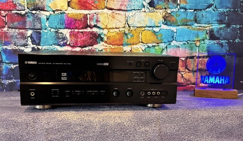 Yamaha RX-V730 A/V Receiver — front view