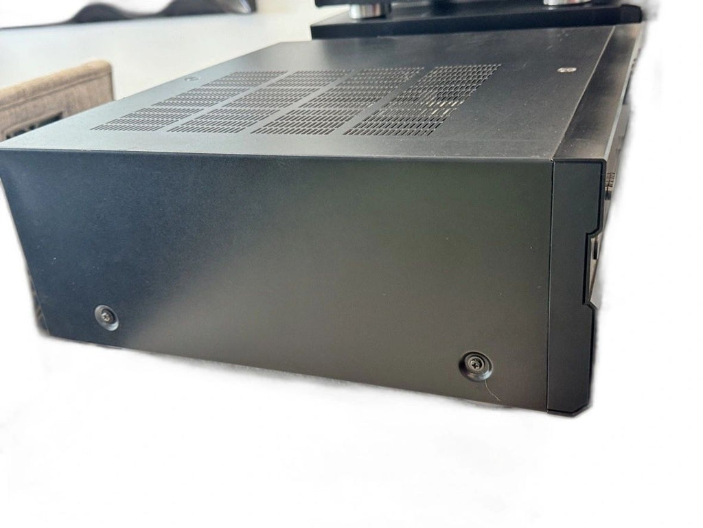 Yamaha RX-V1000 High Tier Receiver — photo 4