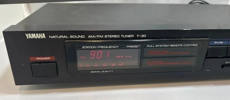 Yamaha T-30 Tuner — front view